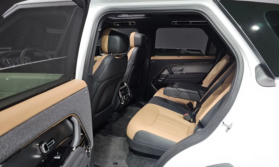 Land Rover Range Rover Sport 2022 P550E Dynamic HSE