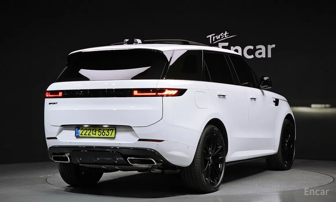 Land Rover Range Rover Sport 2022 P550E Dynamic HSE