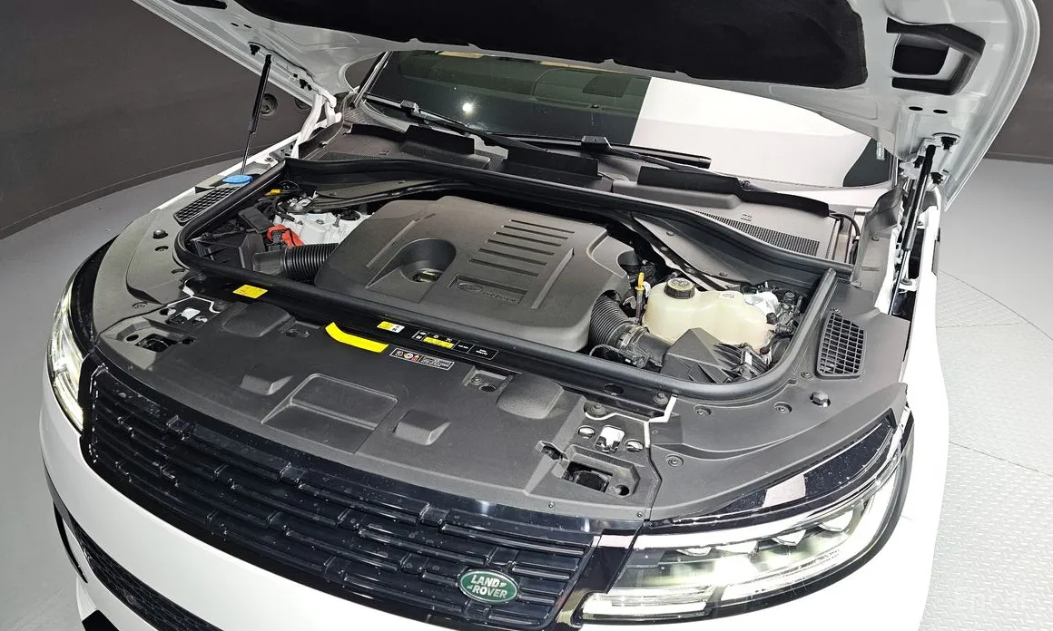 Land Rover Range Rover Sport 2022 P550E Dynamic HSE