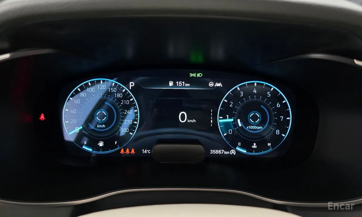 صورة 8 - Genesis G70