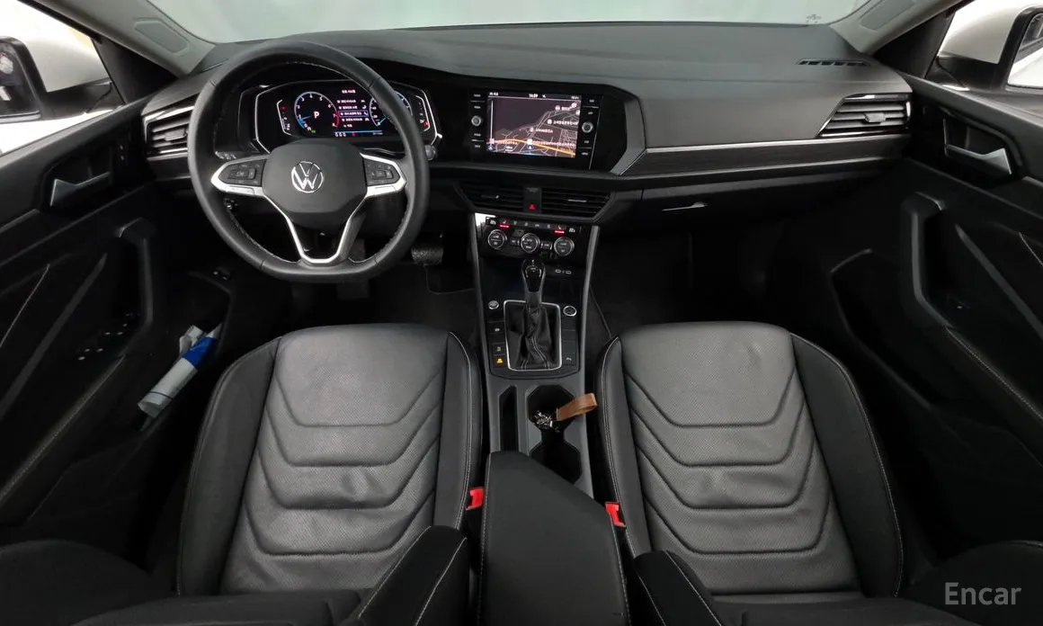 Photo 7 - Volkswagen Jetta