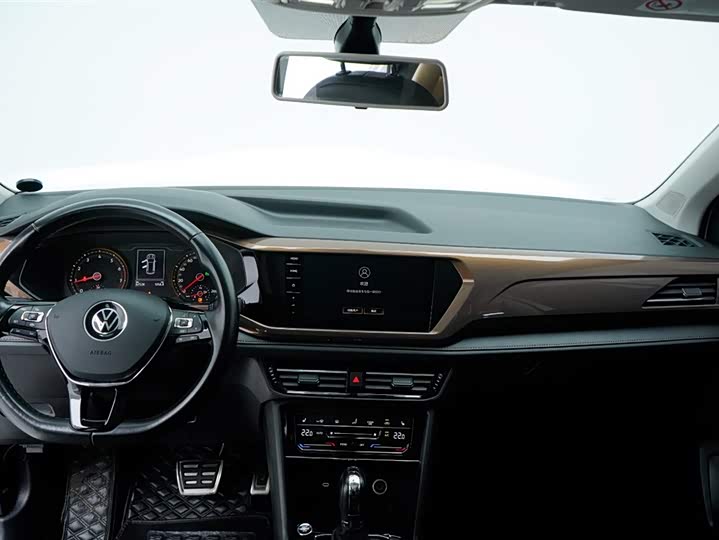 Volkswagen Tharu 2021 2021款 330TSI 四驱豪华版PLUS