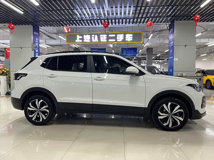 Volkswagen Tharu 2025 2025款 新锐 1.5L 锐意版