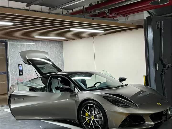 Lotus Emira 2021 2021款 2.0T DCT First Edition