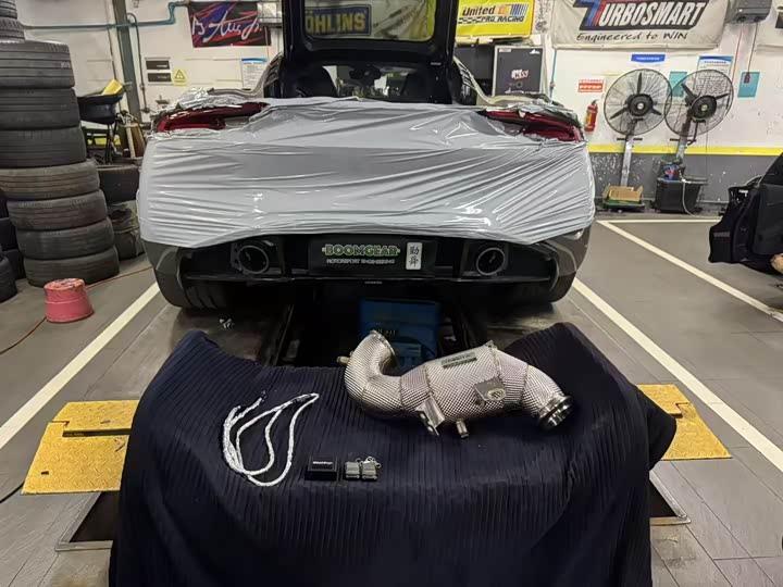 Lotus Emira 2021 2021款 2.0T DCT First Edition