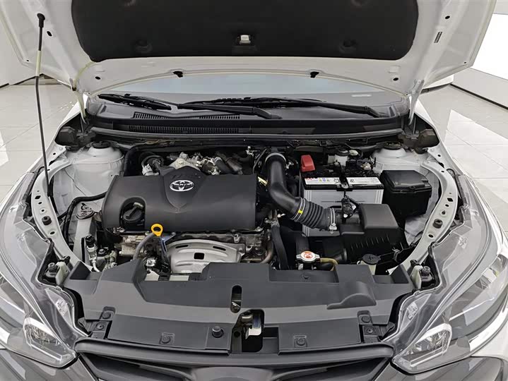 2022 Toyota Yaris L