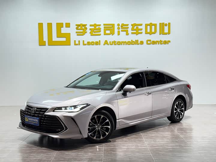Фото 1 - Toyota Avalon