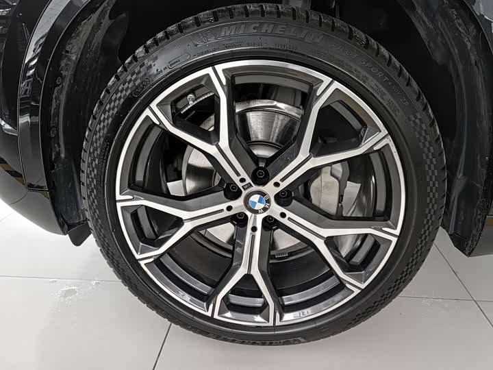 Zdjęcie 4 - BMW X5