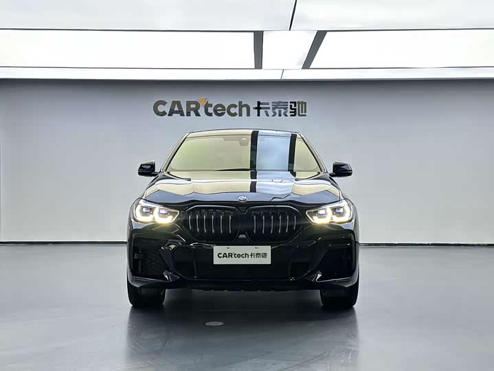 Фото 2 - BMW X6