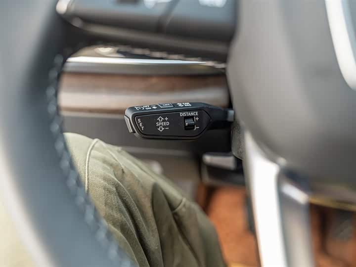 Audi Q7 2025 2025款 45 TFSI quattro S line黑武士型