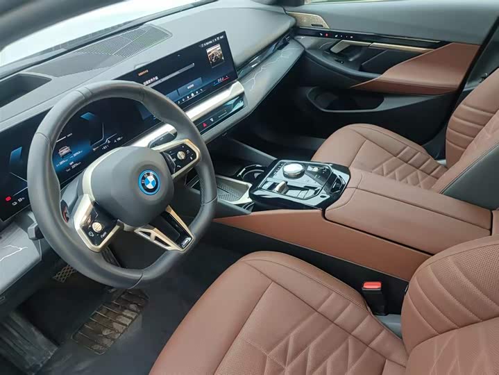 BMW i5 2025 2025款 eDrive 40L M运动套装