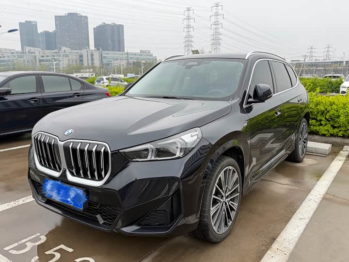Фото 1 - BMW X1
