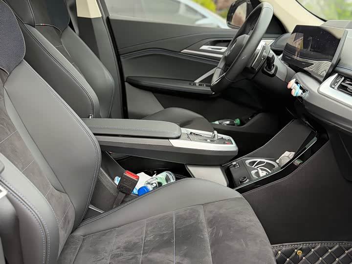 Фото 6 - BMW X1