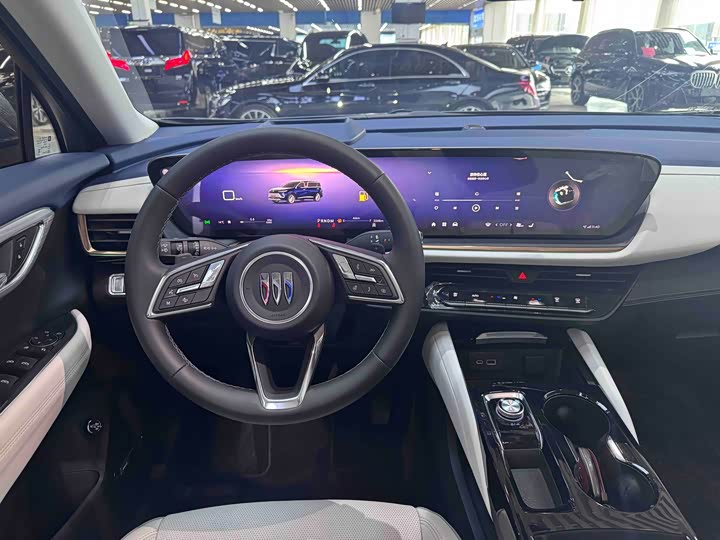 Buick Envision Plus 2025 2025款 昂科威Plus 四驱Avenir艾维亚