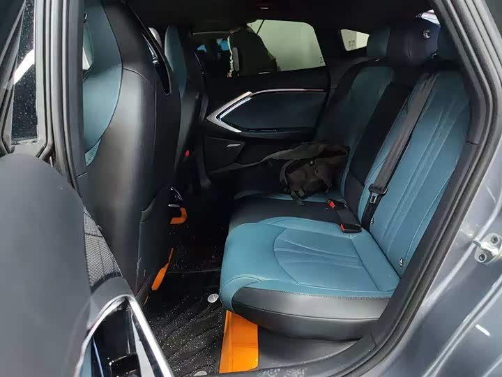 MG Motor 7 2025 2025款 2.0T 405 AT奢享版
