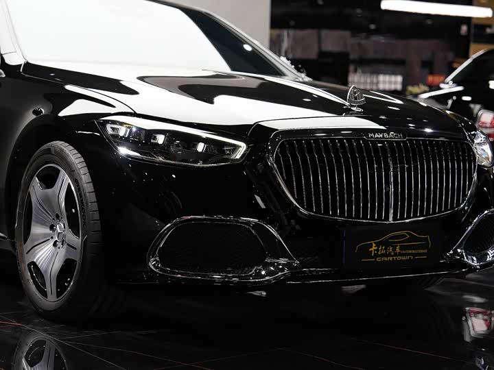 Zdjęcie 2 - Mercedes-Benz Maybach S-Class