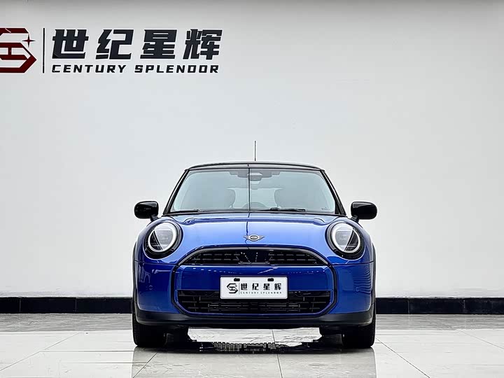 Mini Mini 2025 2025款 1.5T COOPER 经典派 三门版