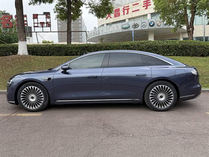 Stelato S9 2026 2026款 增程 Ultra 后驱 53kWh (192线激光雷达）