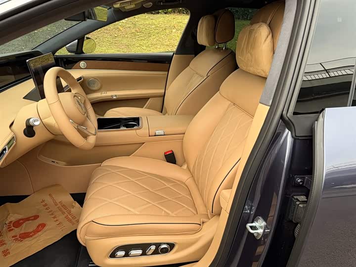 Stelato S9 2026 2026款 增程 Ultra 后驱 53kWh (192线激光雷达）