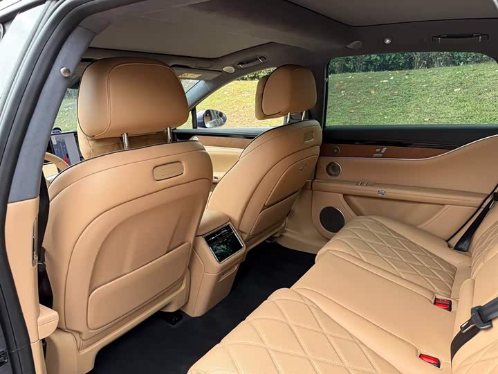 Stelato S9 2026 2026款 增程 Ultra 后驱 53kWh (192线激光雷达）