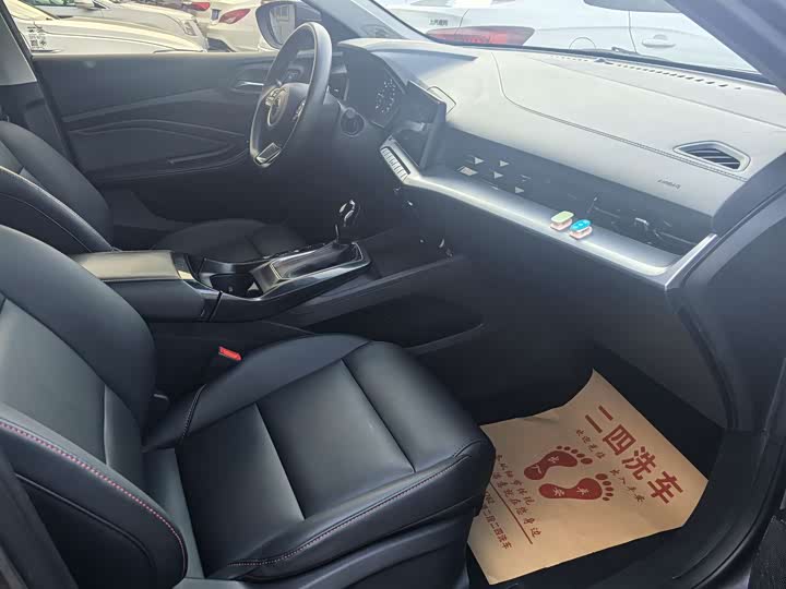 Фото 9 - MG Motor 5