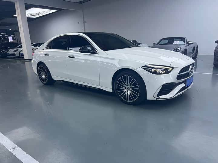 Фото 3 - Mercedes-Benz C-Class