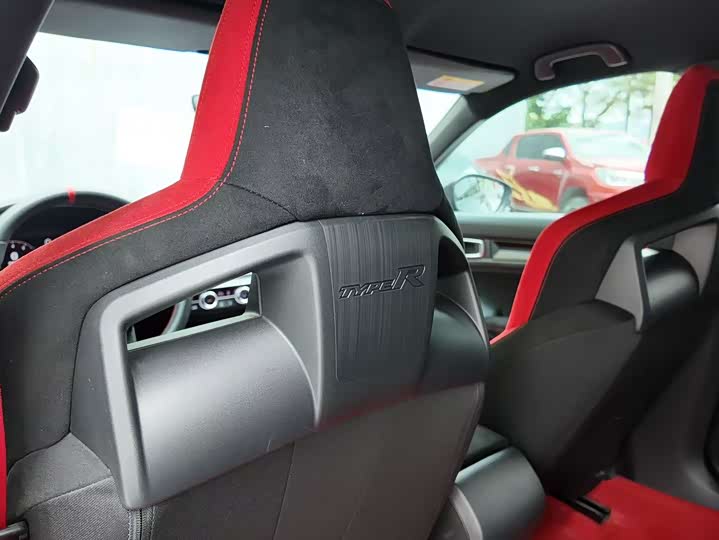 Photo 8 - Honda Civic