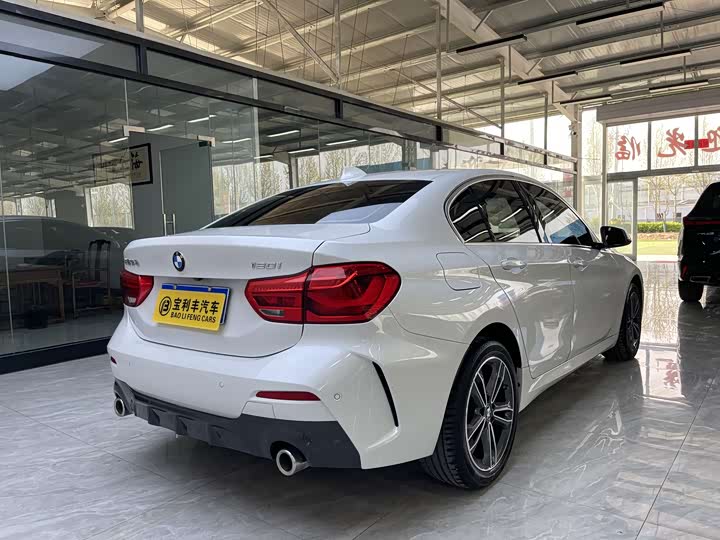 BMW 1 Series 2023 2023款 120i M运动版
