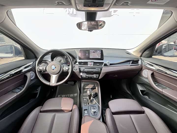 Zdjęcie 8 - BMW X1