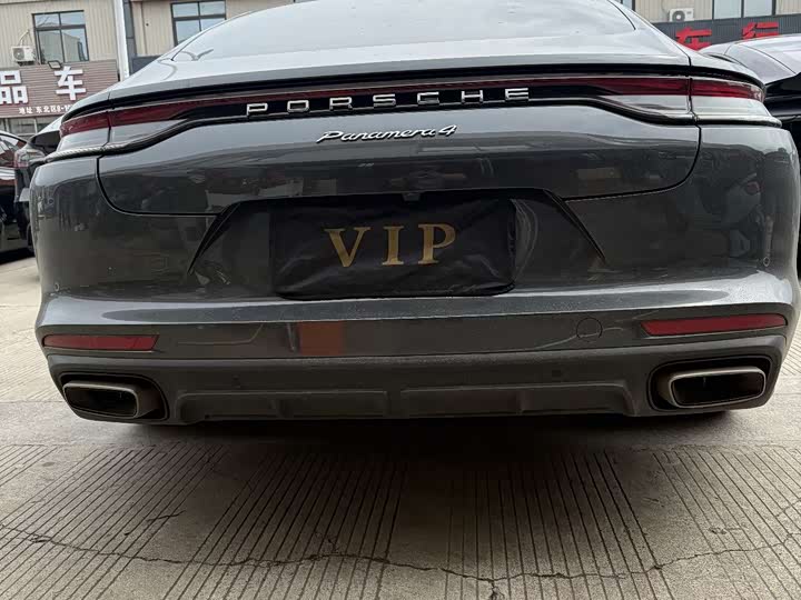 Zdjęcie 2 - Porsche Panamera