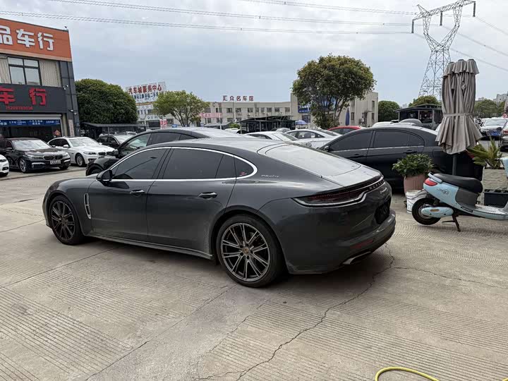 Zdjęcie 4 - Porsche Panamera