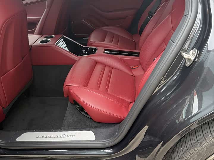Zdjęcie 6 - Porsche Panamera