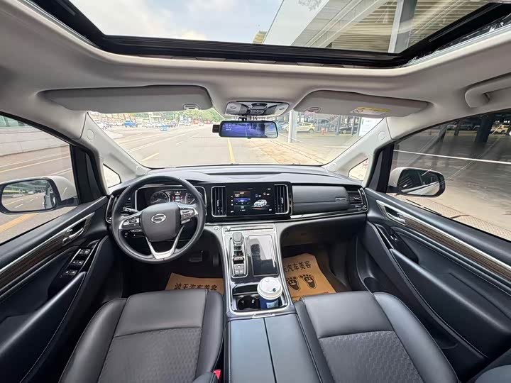 Фото 9 - GAC Trumpchi M8