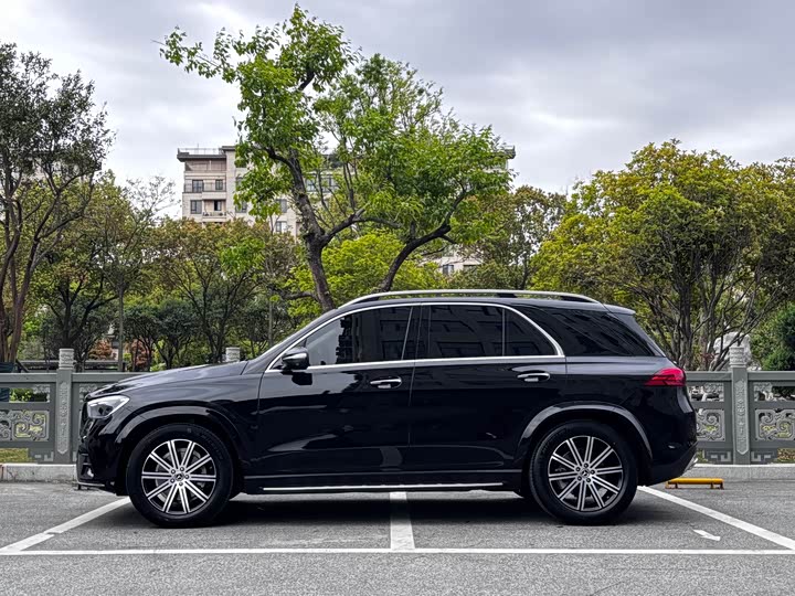 Mercedes-Benz GLE-Class 2025 2025款 GLE 350 4MATIC 时尚型