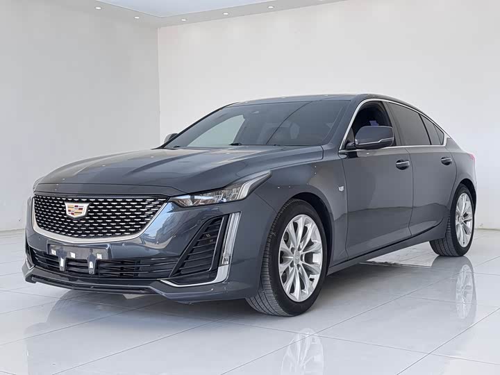 Фото 1 - Cadillac CT5