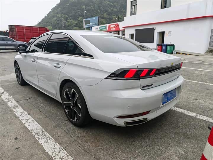 Peugeot 508 2023 2023款 508L 400THP 驭动旗舰版