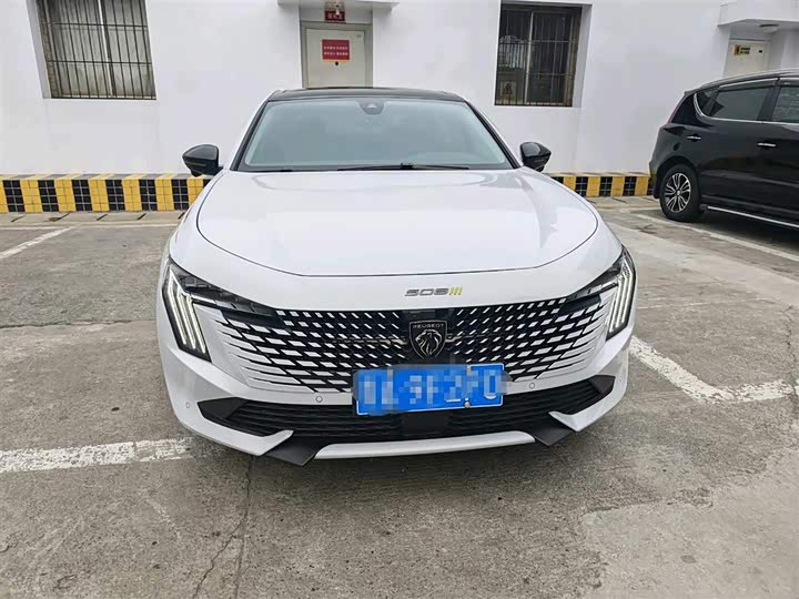 Peugeot 508 2023 2023款 508L 400THP 驭动旗舰版