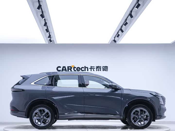 Changan CS75 Plus 2025 2025款 第四代 1.5T 新蓝鲸 智慧尊享型