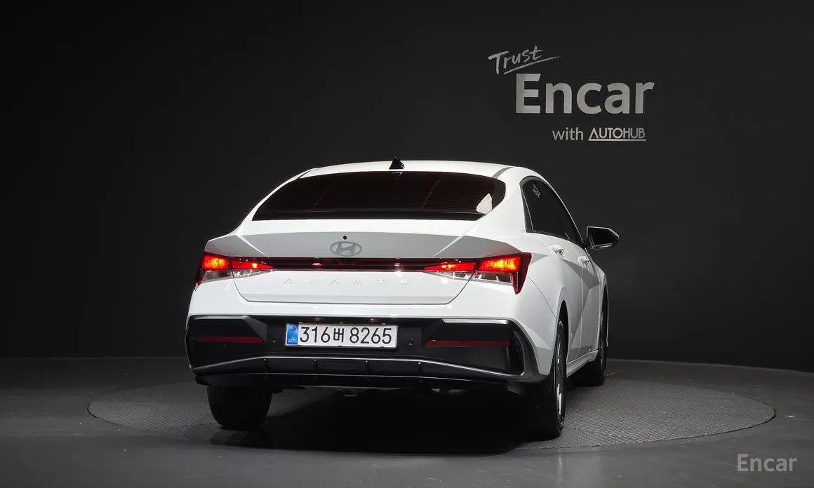 Hyundai Avante 2023 1.6