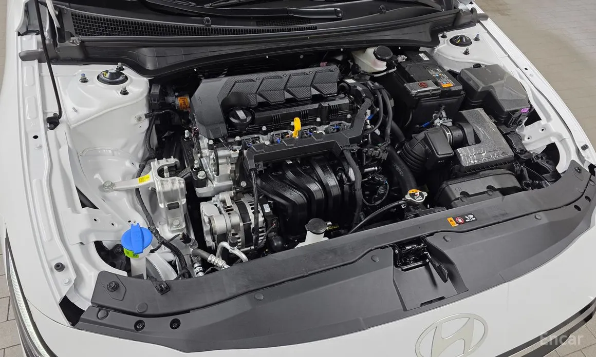 Hyundai Avante 2023 1.6