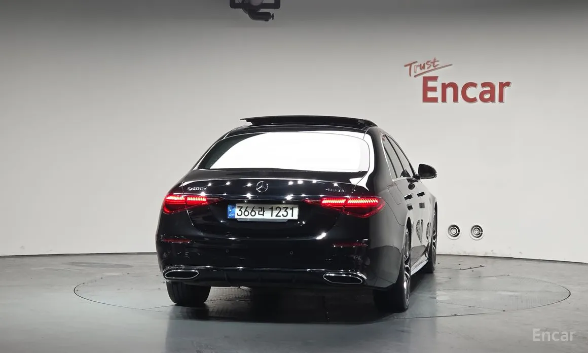 Фото 4 - Mercedes-Benz S-Class