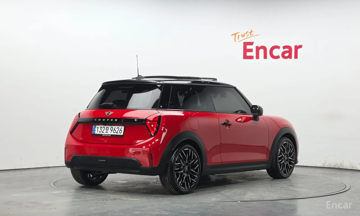 Mini Cooper 2024 Favoured