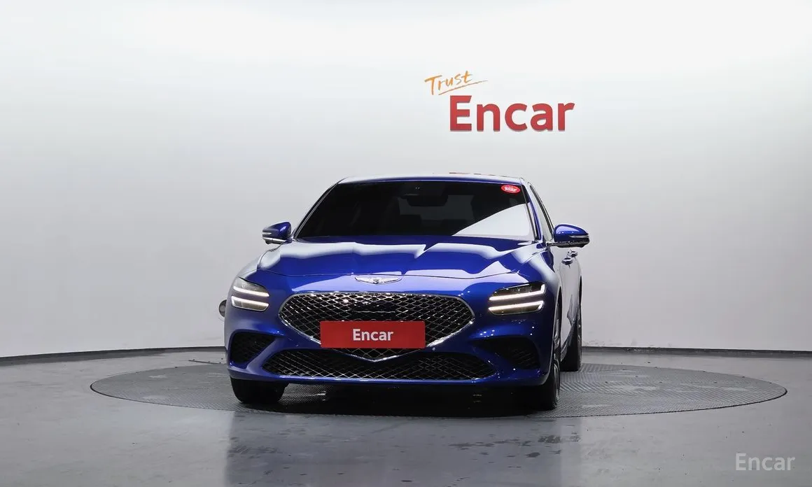 Фото 3 - Genesis G70