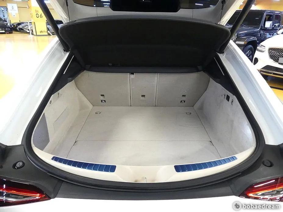 Mercedes-Benz AMG GT 2014 4Door 43 4MATIC+