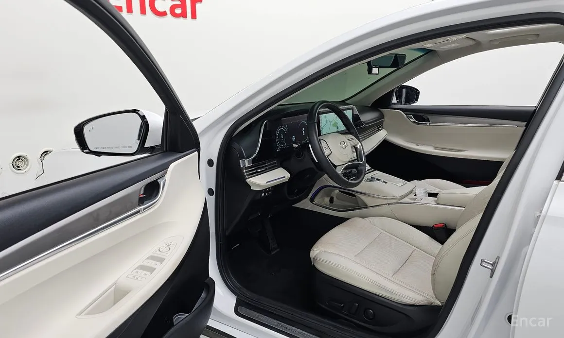 Фото 10 - Hyundai Grandeur