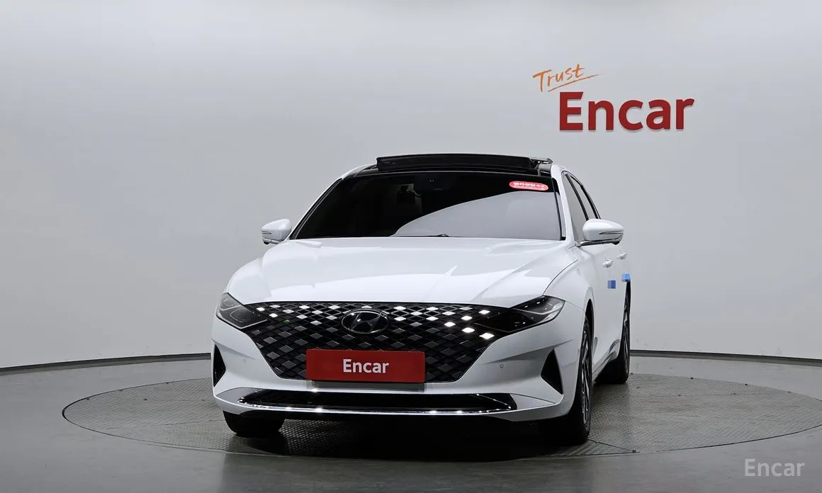 Фото 3 - Hyundai Grandeur