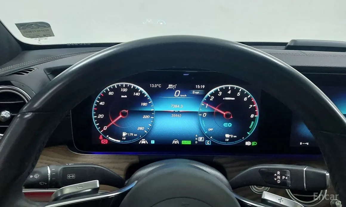 Фото 8 - Mercedes-Benz E-Class