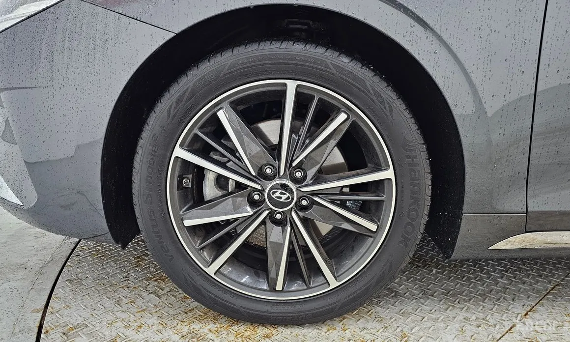 Фото 5 - Hyundai Grandeur