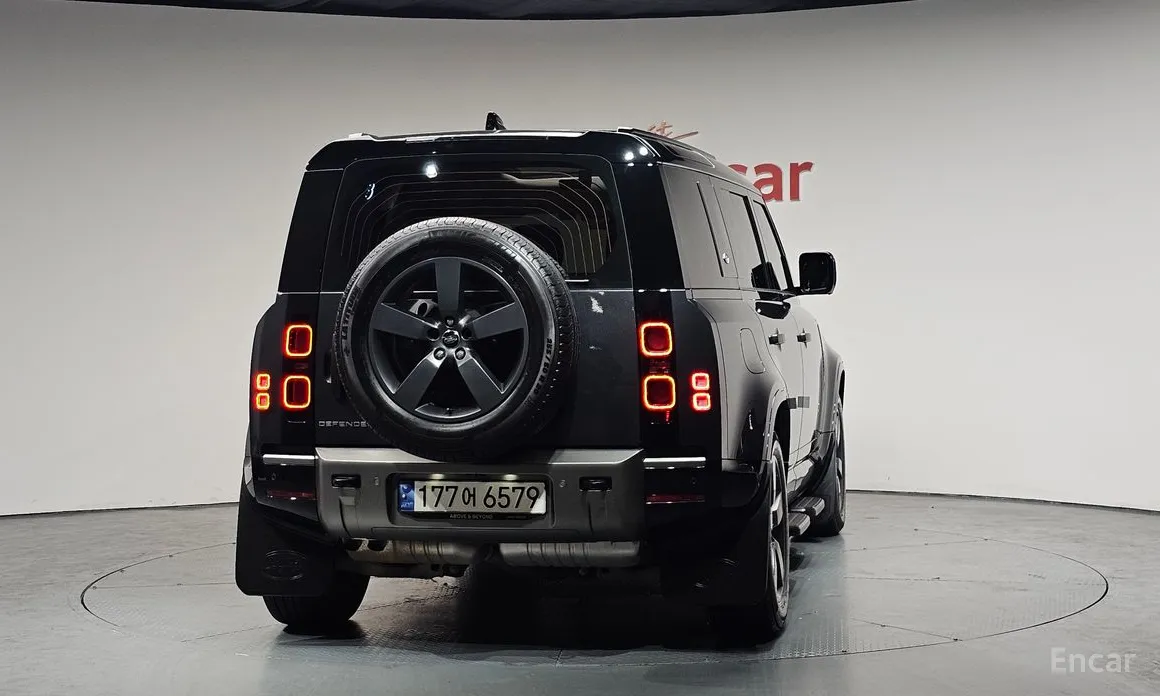 Фото 4 - Land Rover Defender