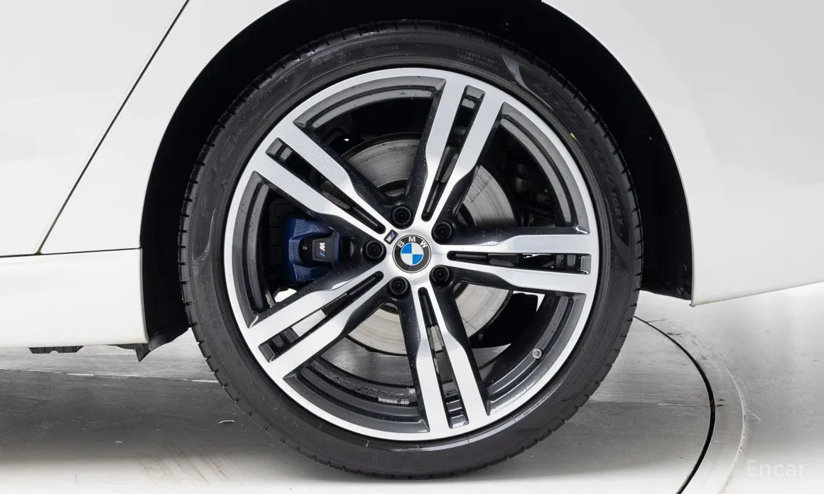 BMW Gran Turismo 2017 630i xDrive M Sport